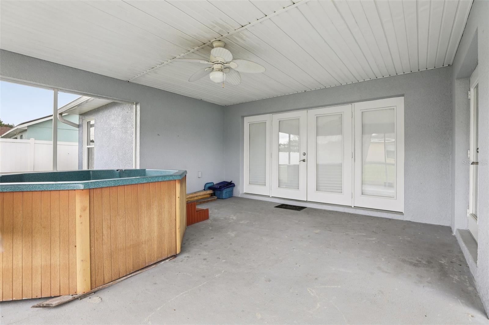 Image 25 of 33 For 264 Chicago Avenue W