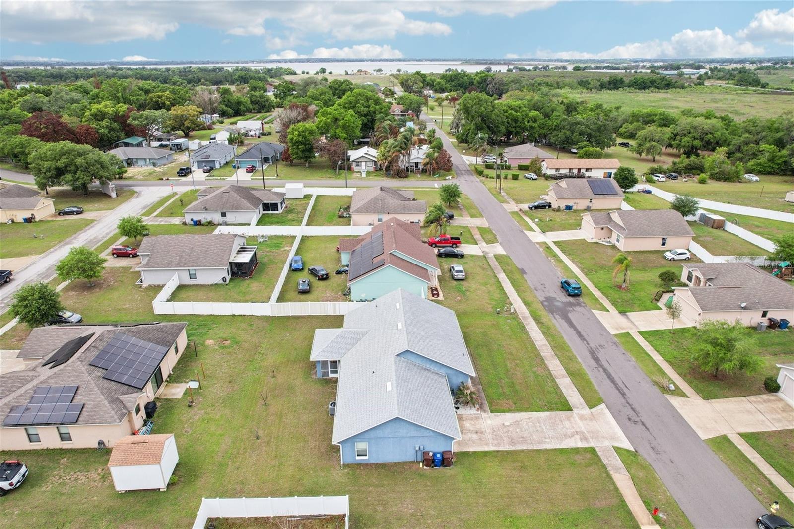 Image 31 of 33 For 264 Chicago Avenue W