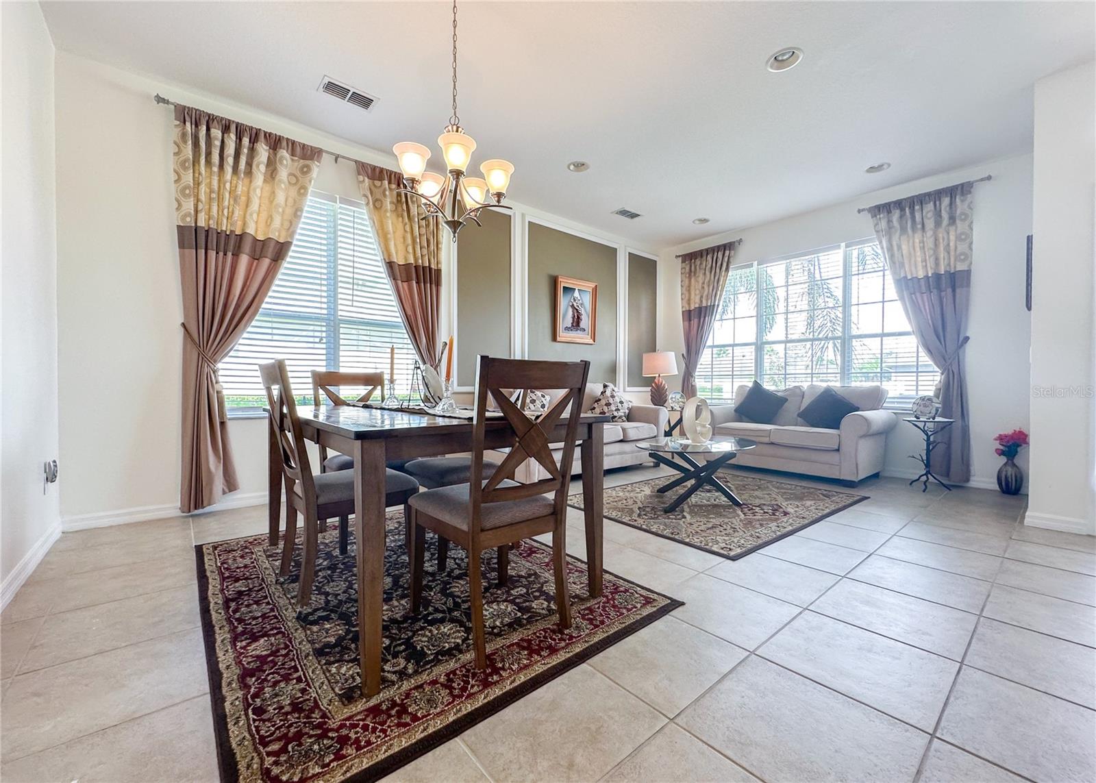 Image 4 of 29 For 312 Silverdale Avenue