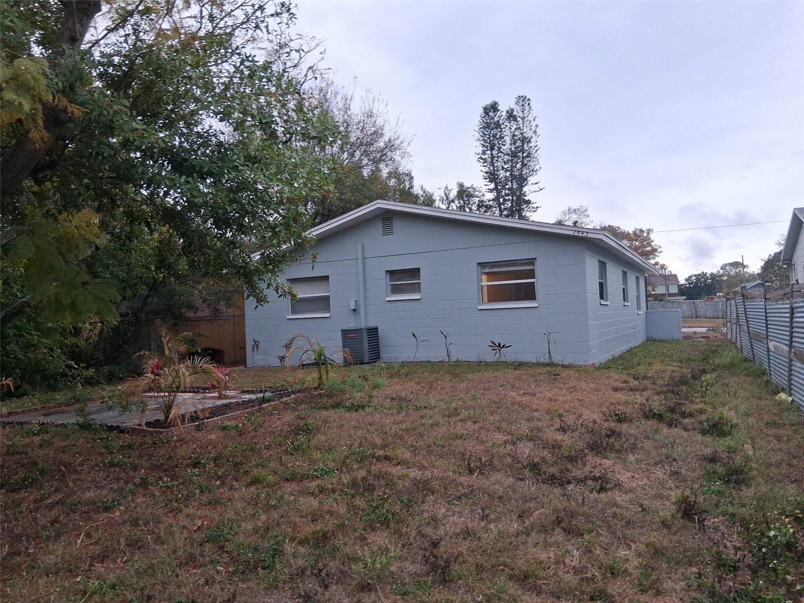 Image 18 of 18 For 2843 13th Avenue N