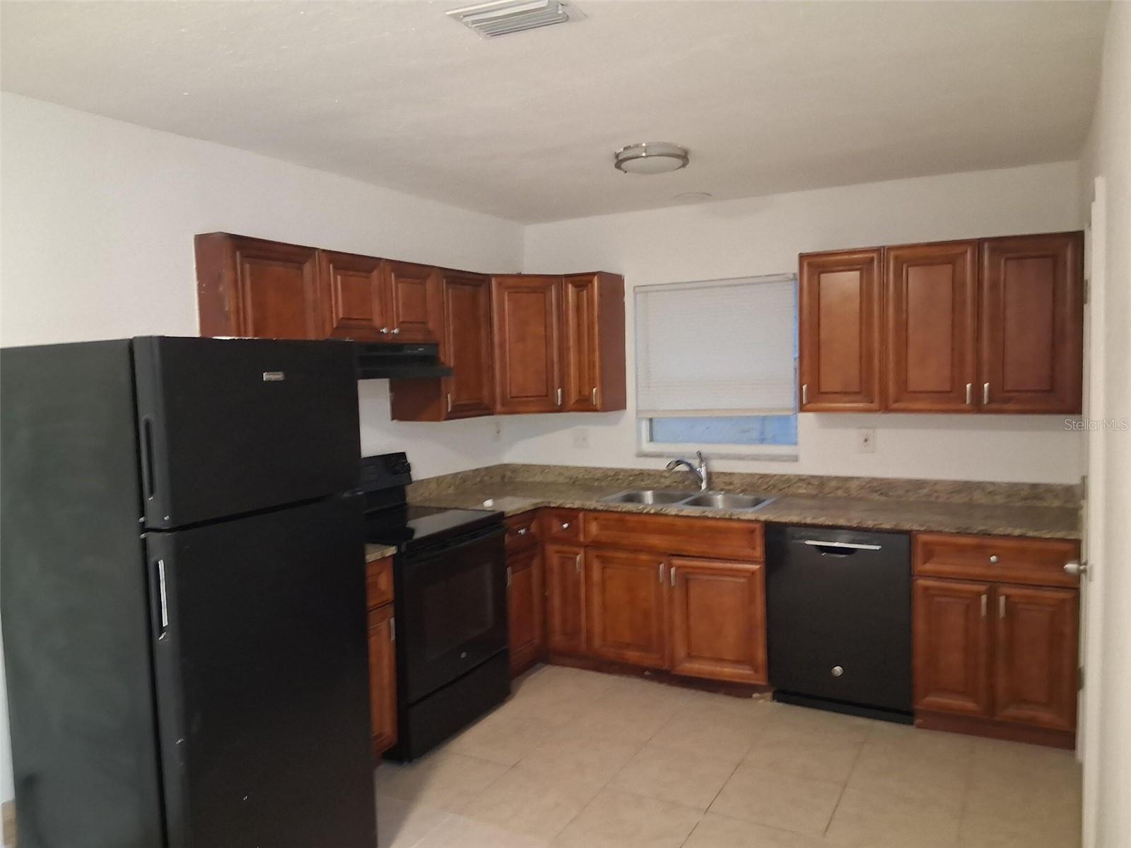 Image 2 of 18 For 2843 13th Avenue N