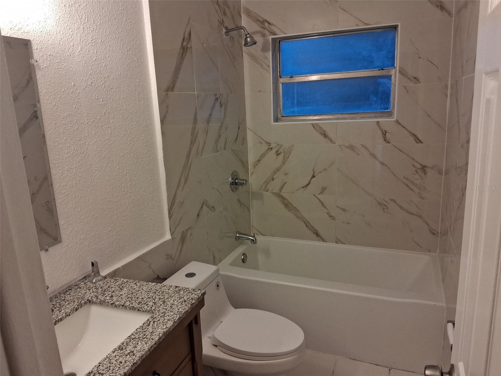 Image 5 of 18 For 2843 13th Avenue N