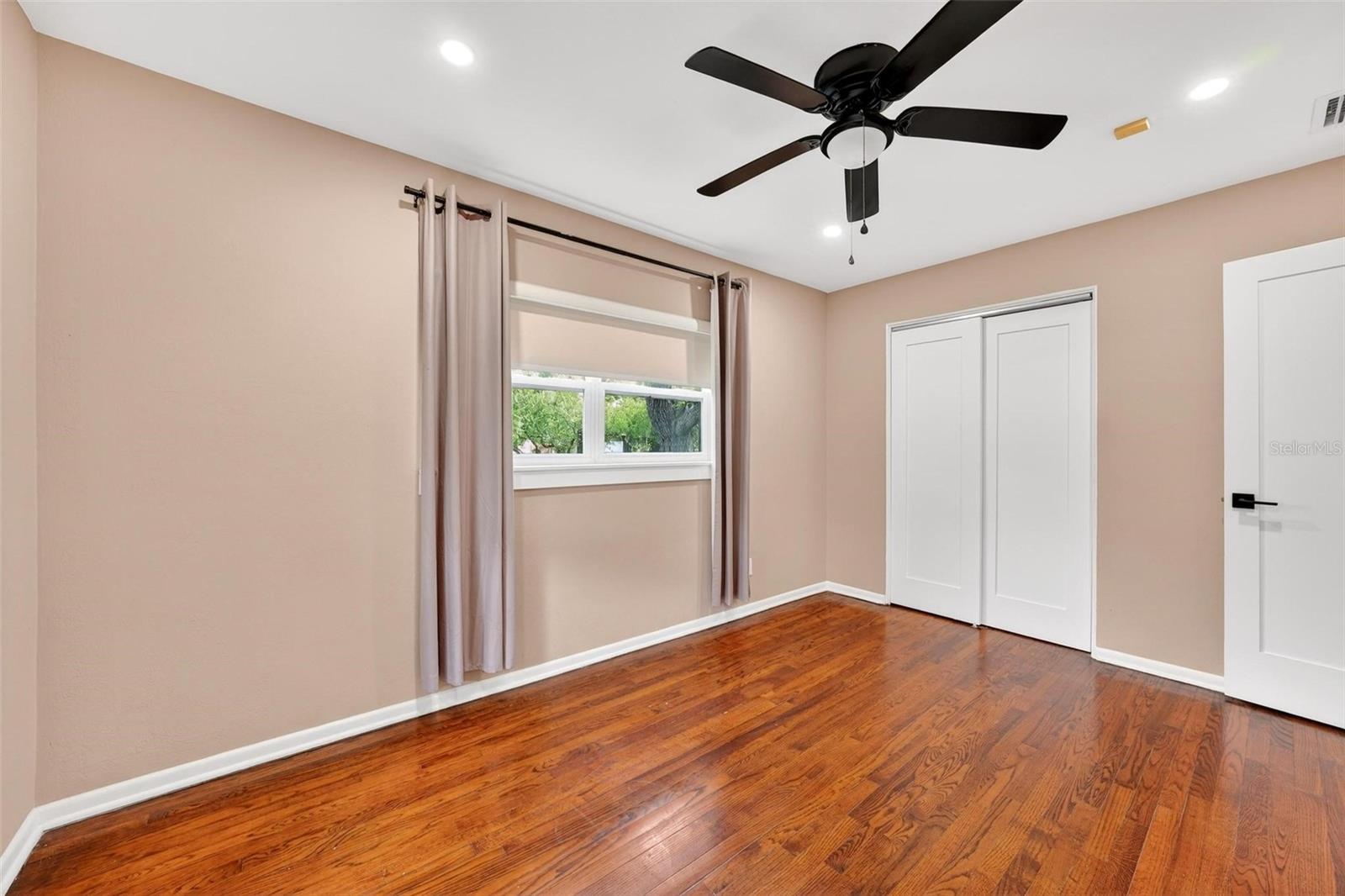 Image 17 of 45 For 5314 Kaley Street