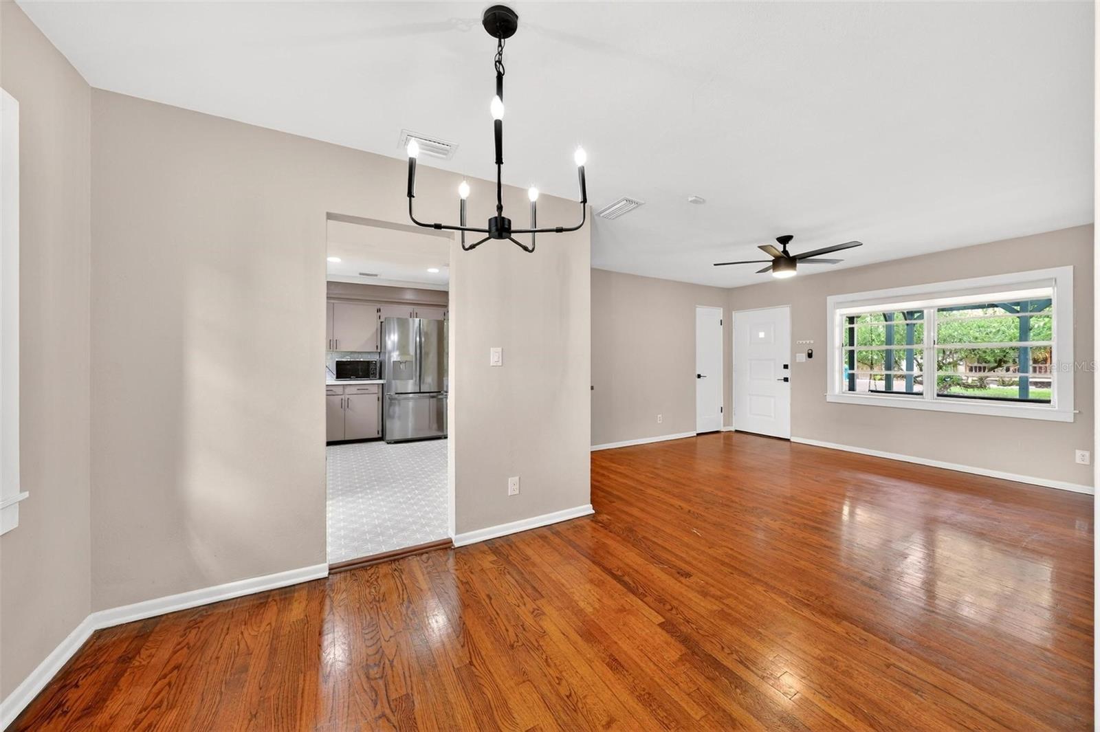 Image 25 of 45 For 5314 Kaley Street