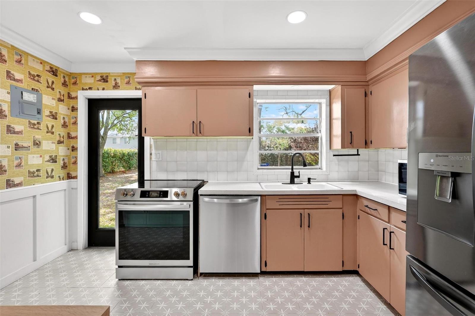 Image 8 of 45 For 5314 Kaley Street