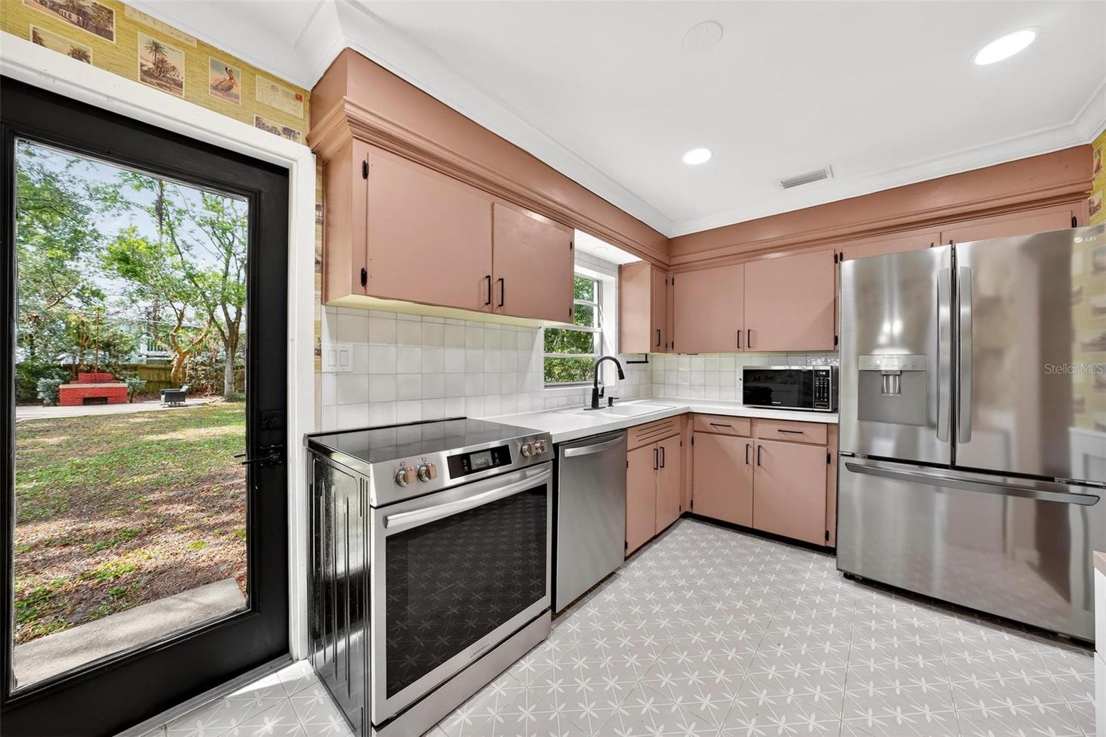 Image 9 of 45 For 5314 Kaley Street