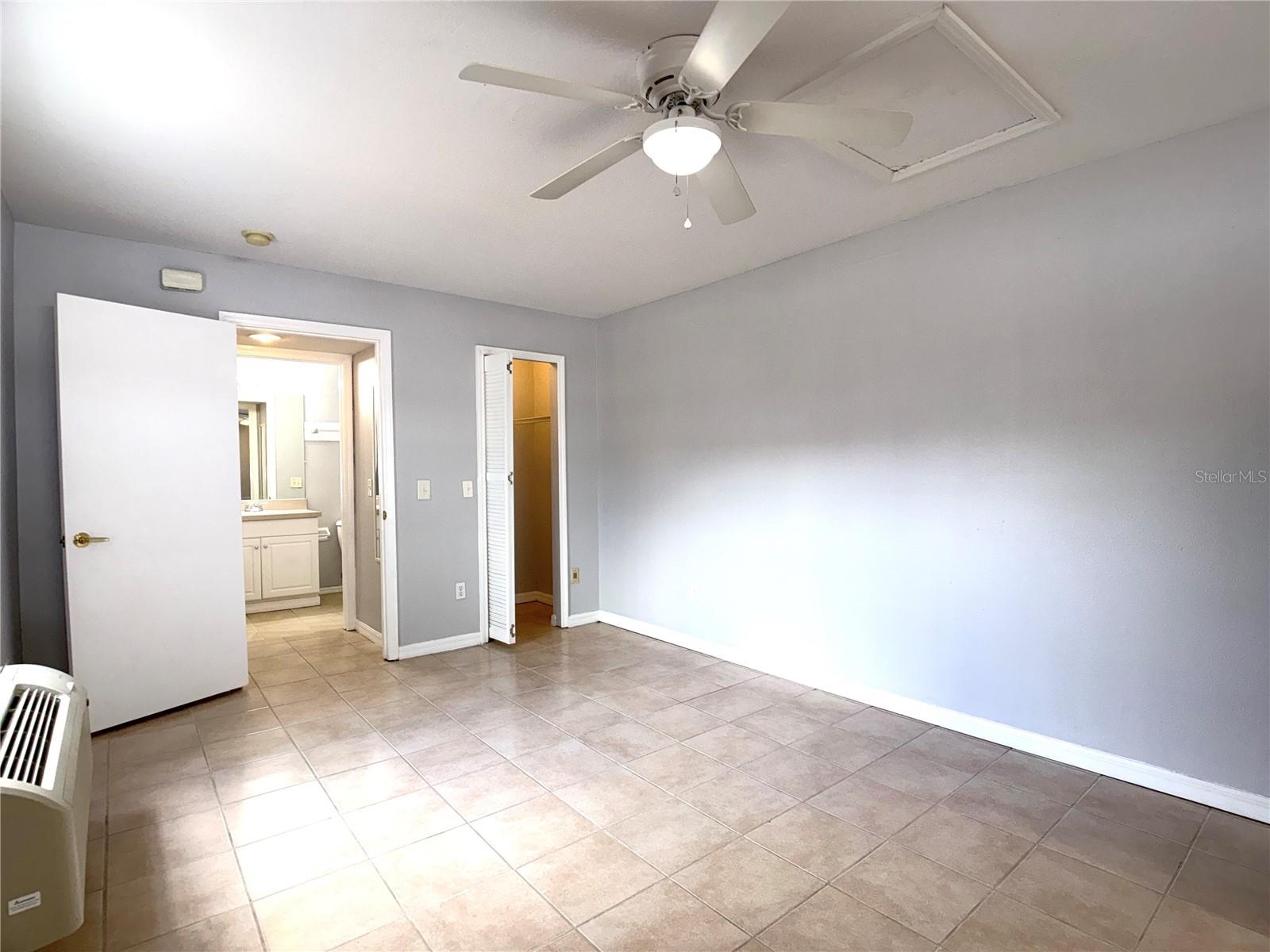 Image 2 of 15 For 902 Orchid Drive