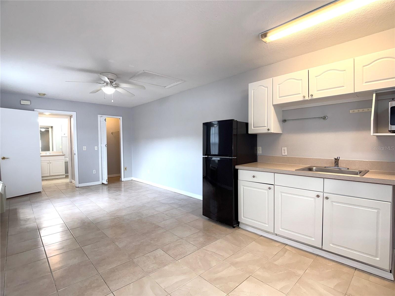 Image 6 of 15 For 902 Orchid Drive