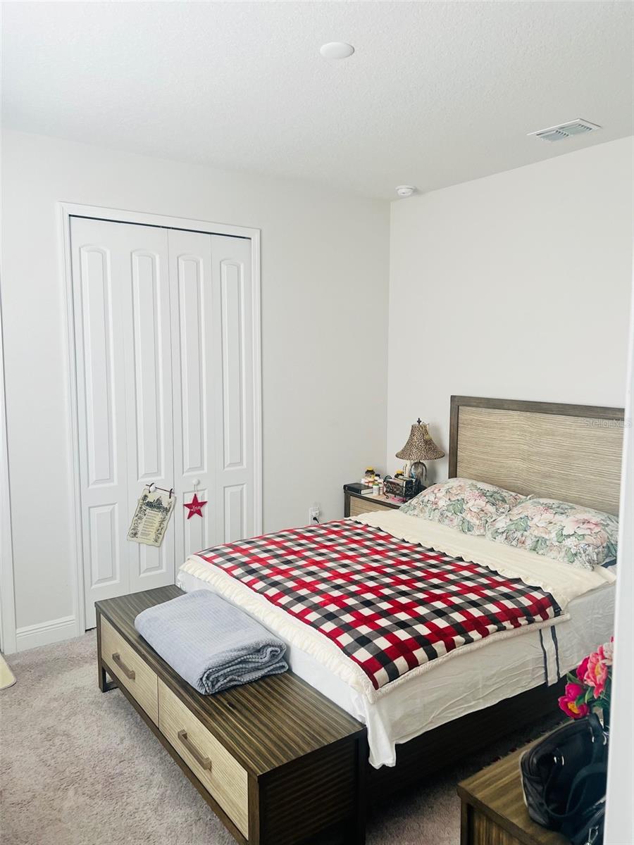 Image 15 of 36 For 1120 Sugarwood Street