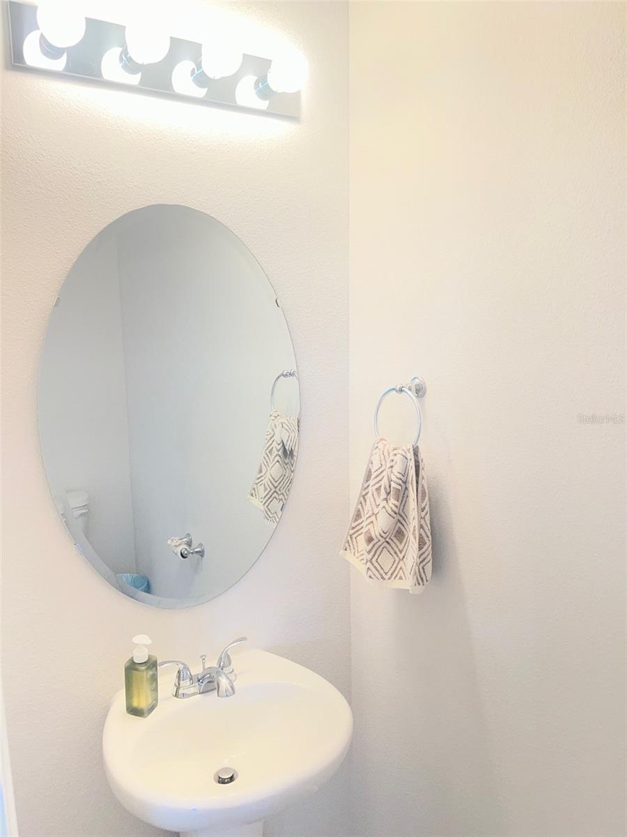 Image 17 of 36 For 1120 Sugarwood Street