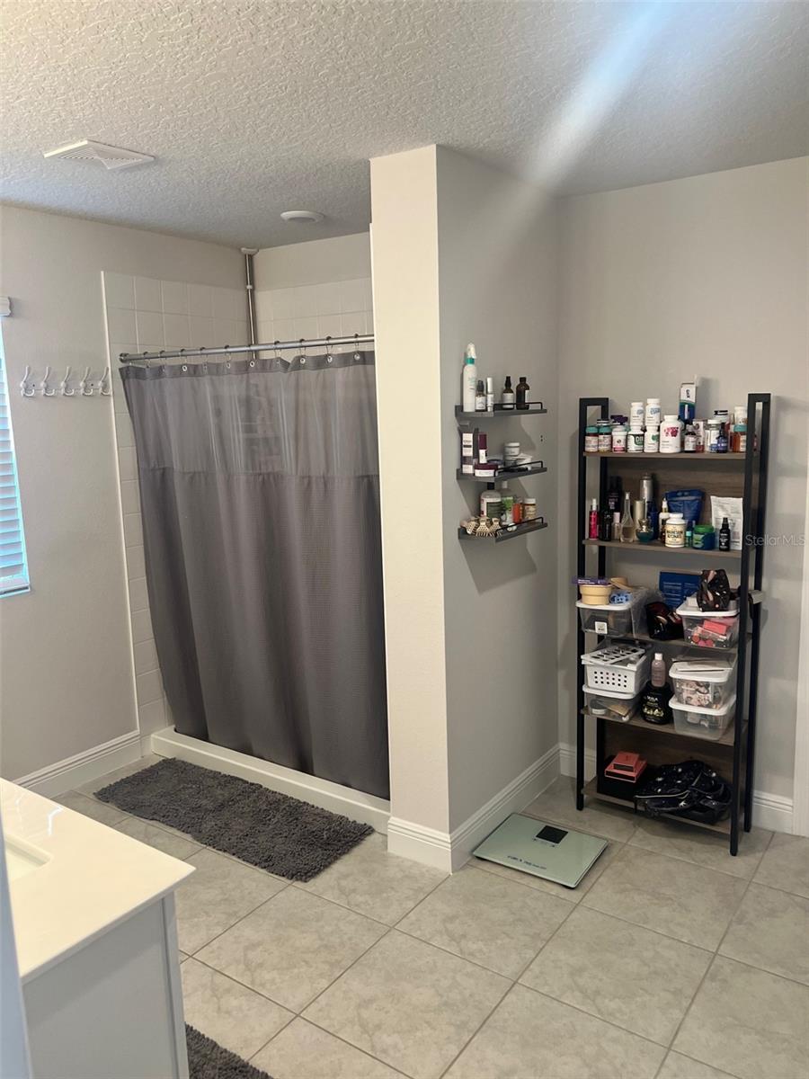 Image 27 of 36 For 1120 Sugarwood Street