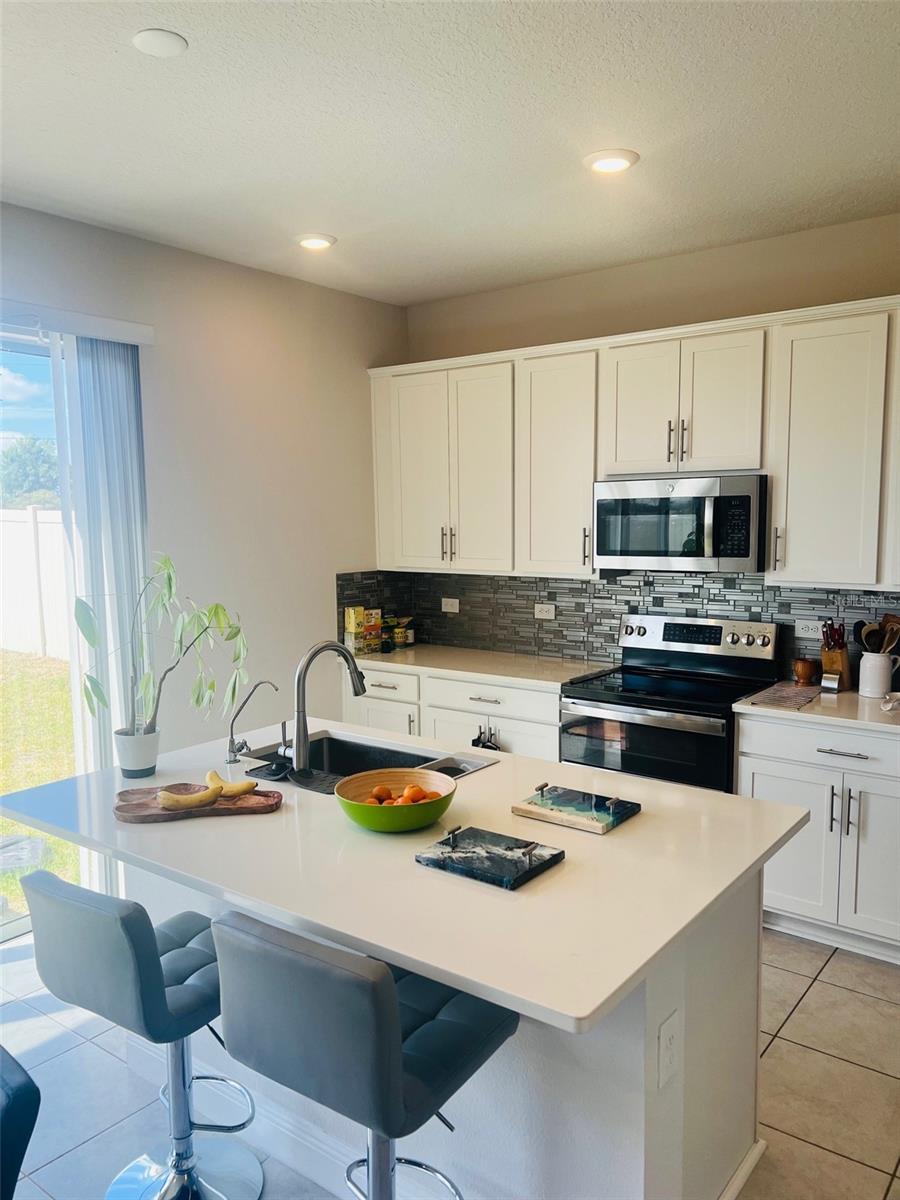 Image 7 of 36 For 1120 Sugarwood Street