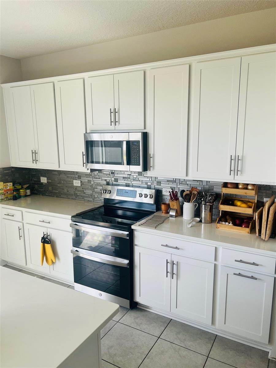 Image 9 of 36 For 1120 Sugarwood Street