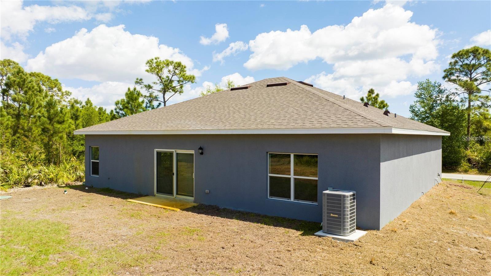 Image 7 of 24 For 314 San Remo Road Sw