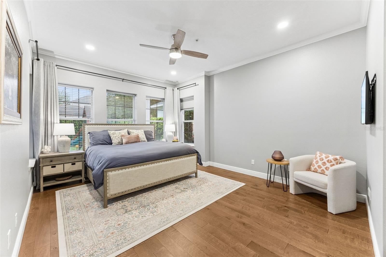 Image 16 of 37 For 1155 Fern Avenue