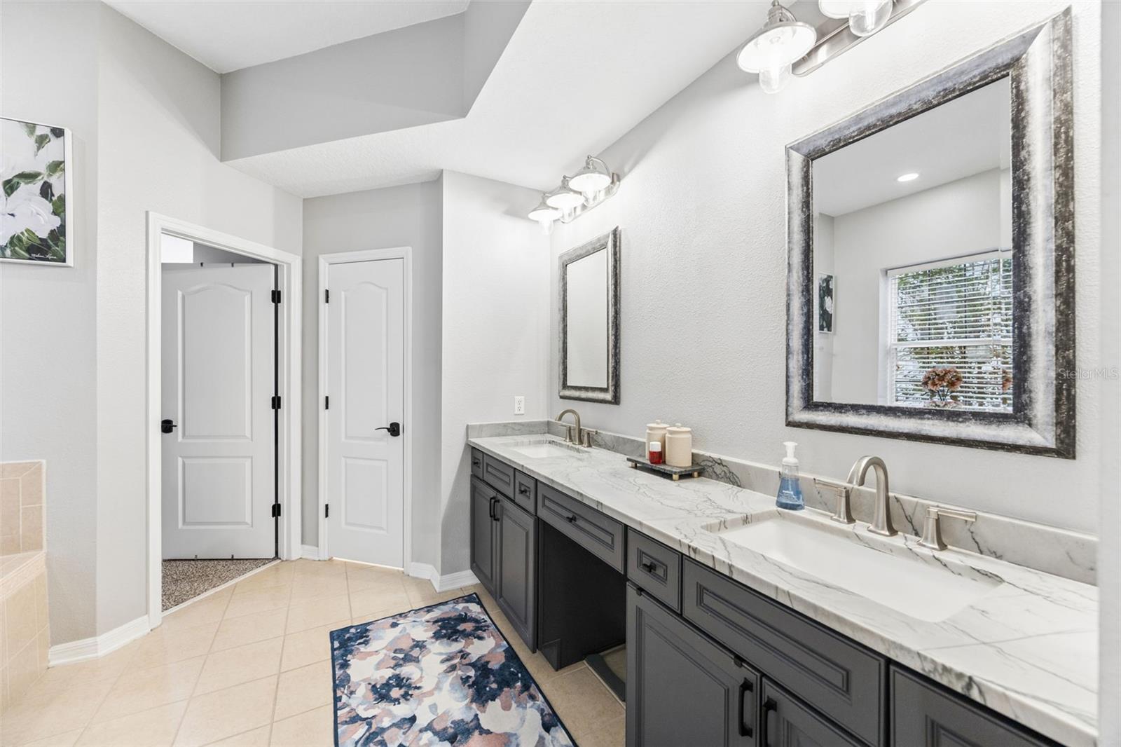 Image 17 of 37 For 1155 Fern Avenue