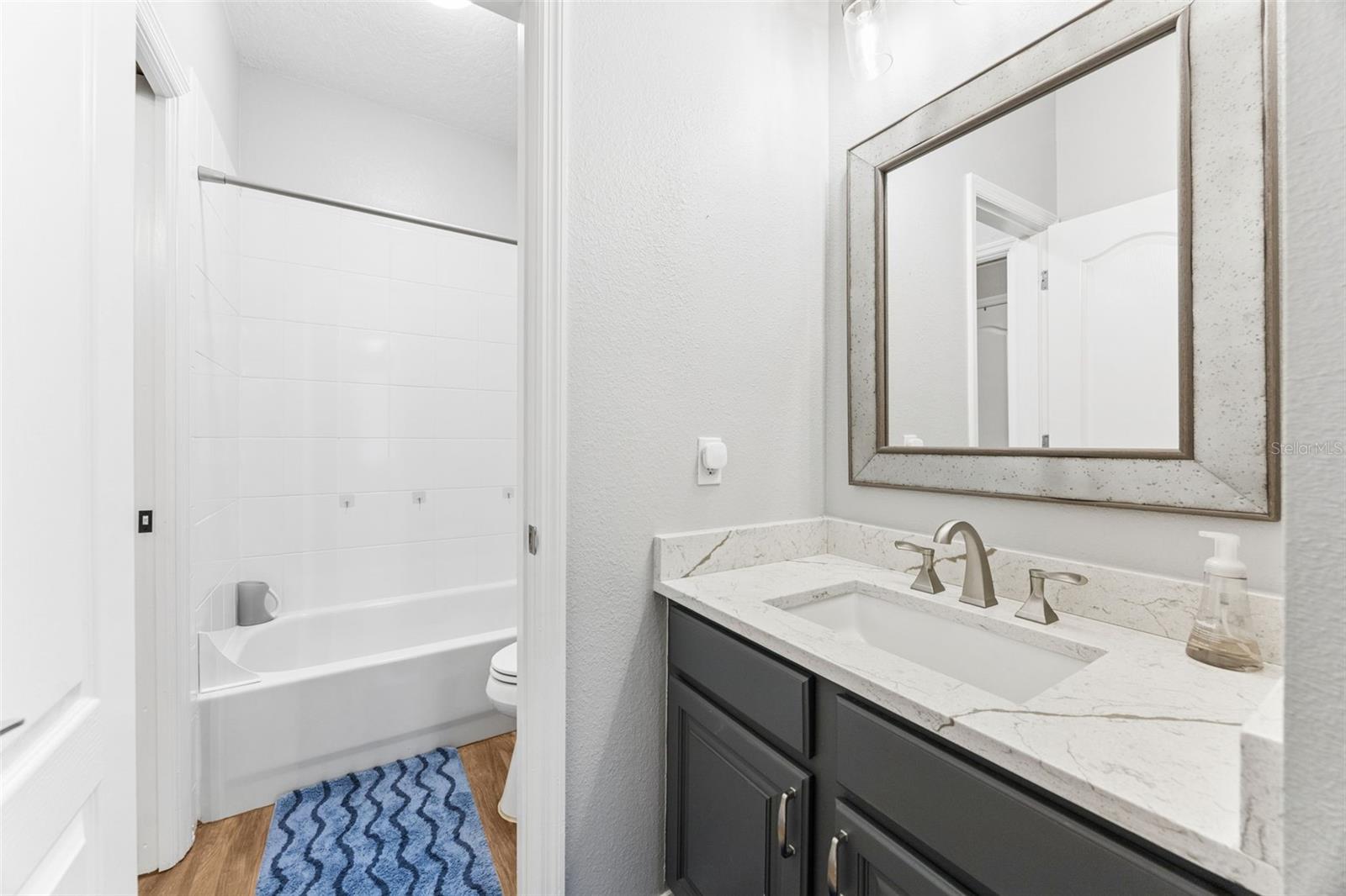 Image 22 of 37 For 1155 Fern Avenue