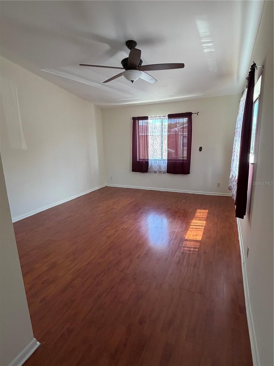 Image 12 of 29 For 8091 71st Court