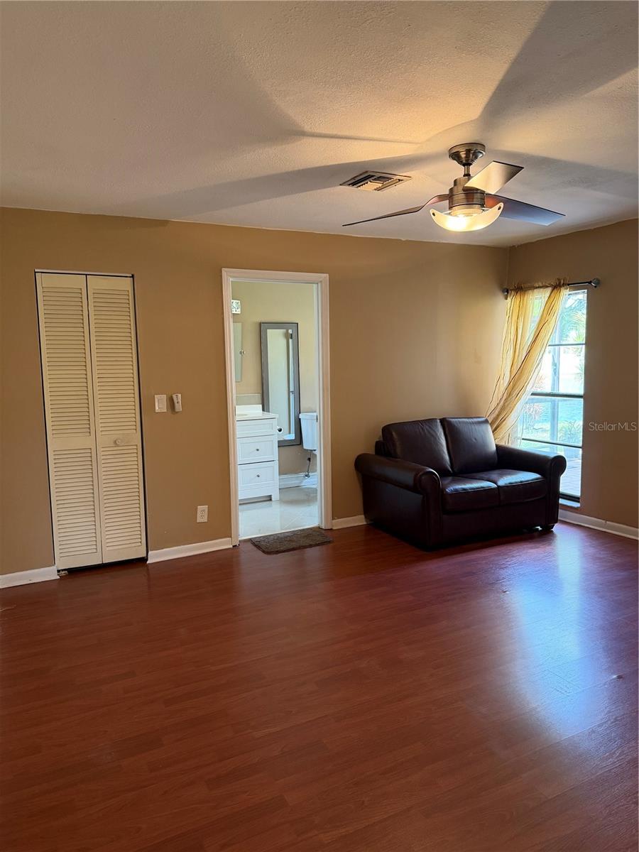 Image 17 of 29 For 8091 71st Court