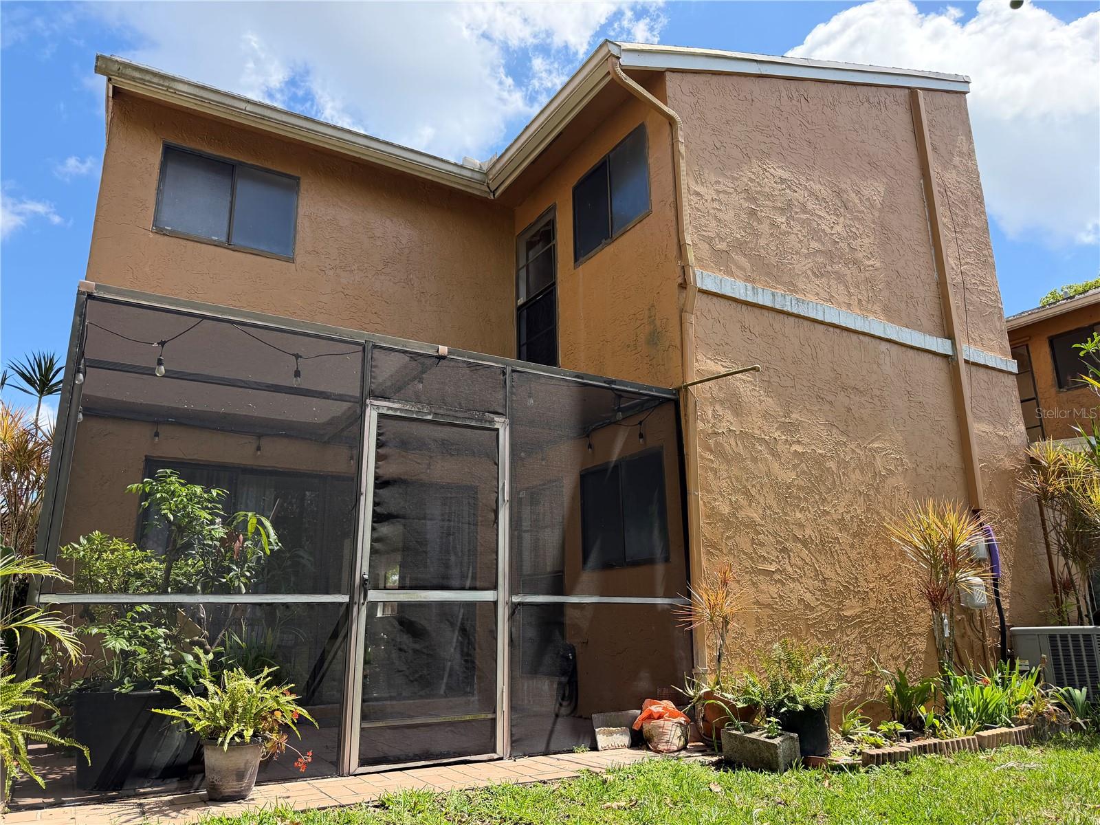 Image 23 of 29 For 8091 71st Court