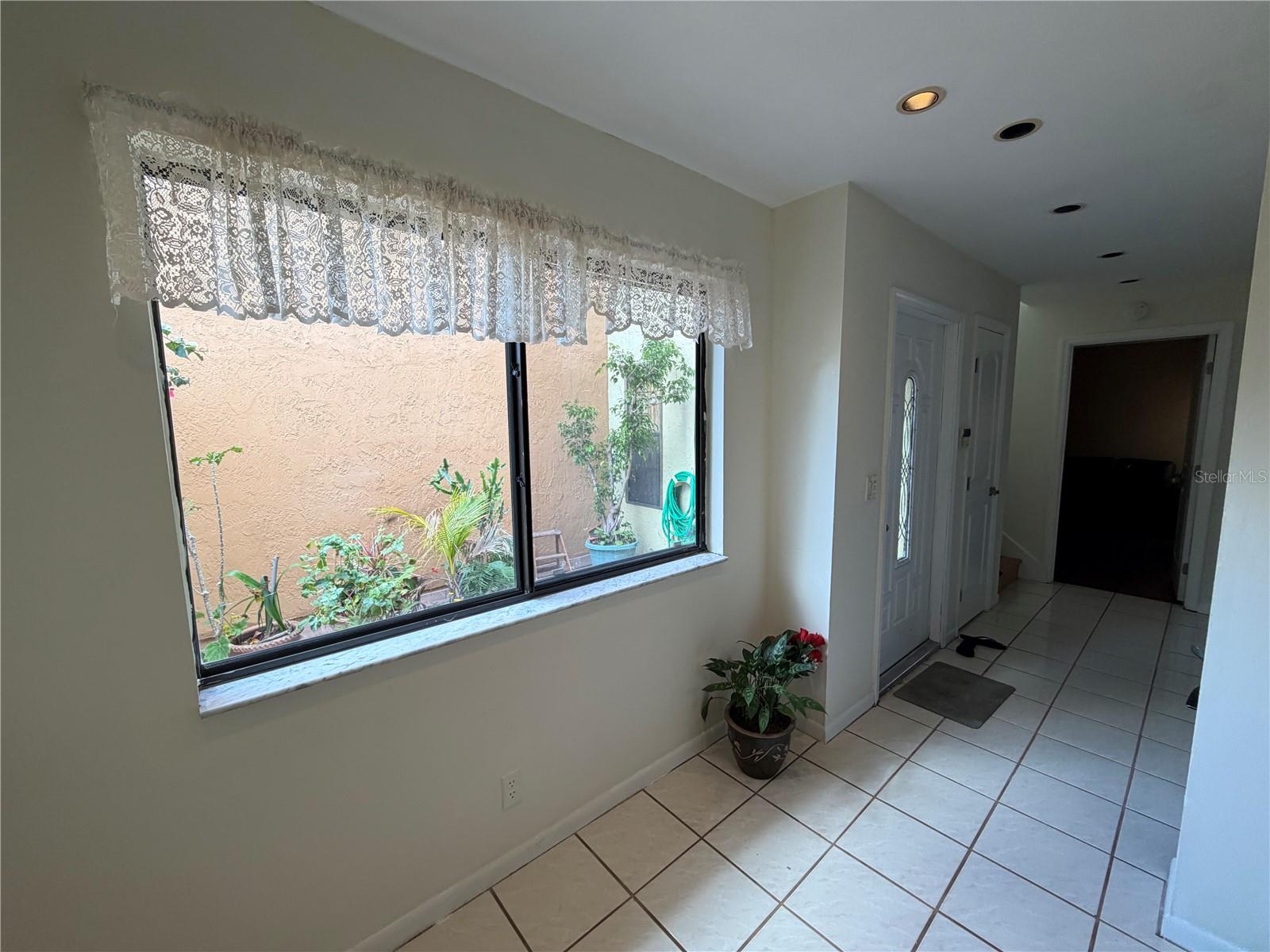 Image 4 of 29 For 8091 71st Court