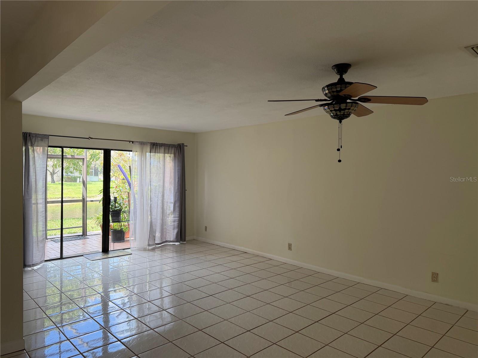 Image 6 of 29 For 8091 71st Court