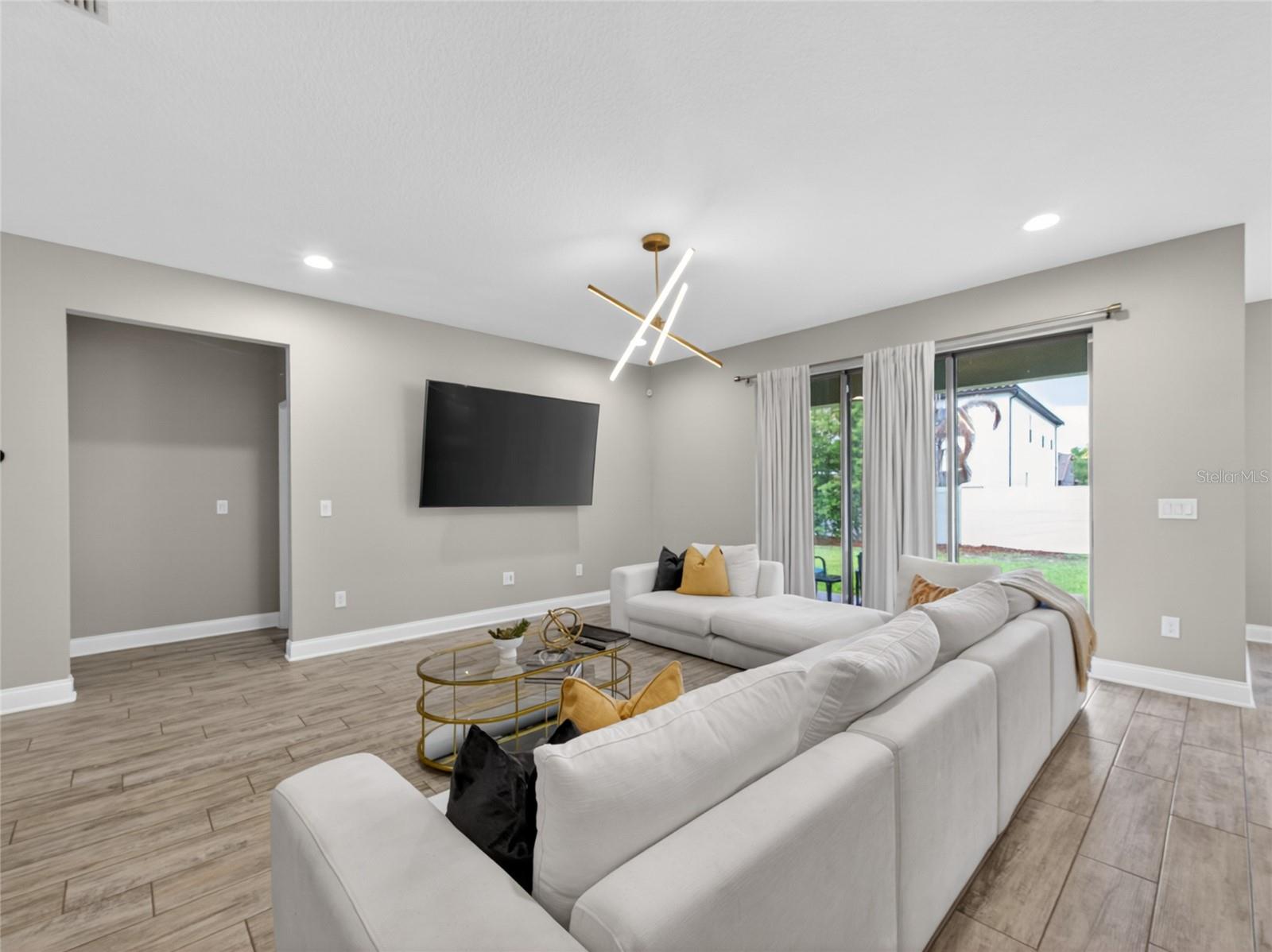 Image 11 of 41 For 11209 Lemon Lake Boulevard