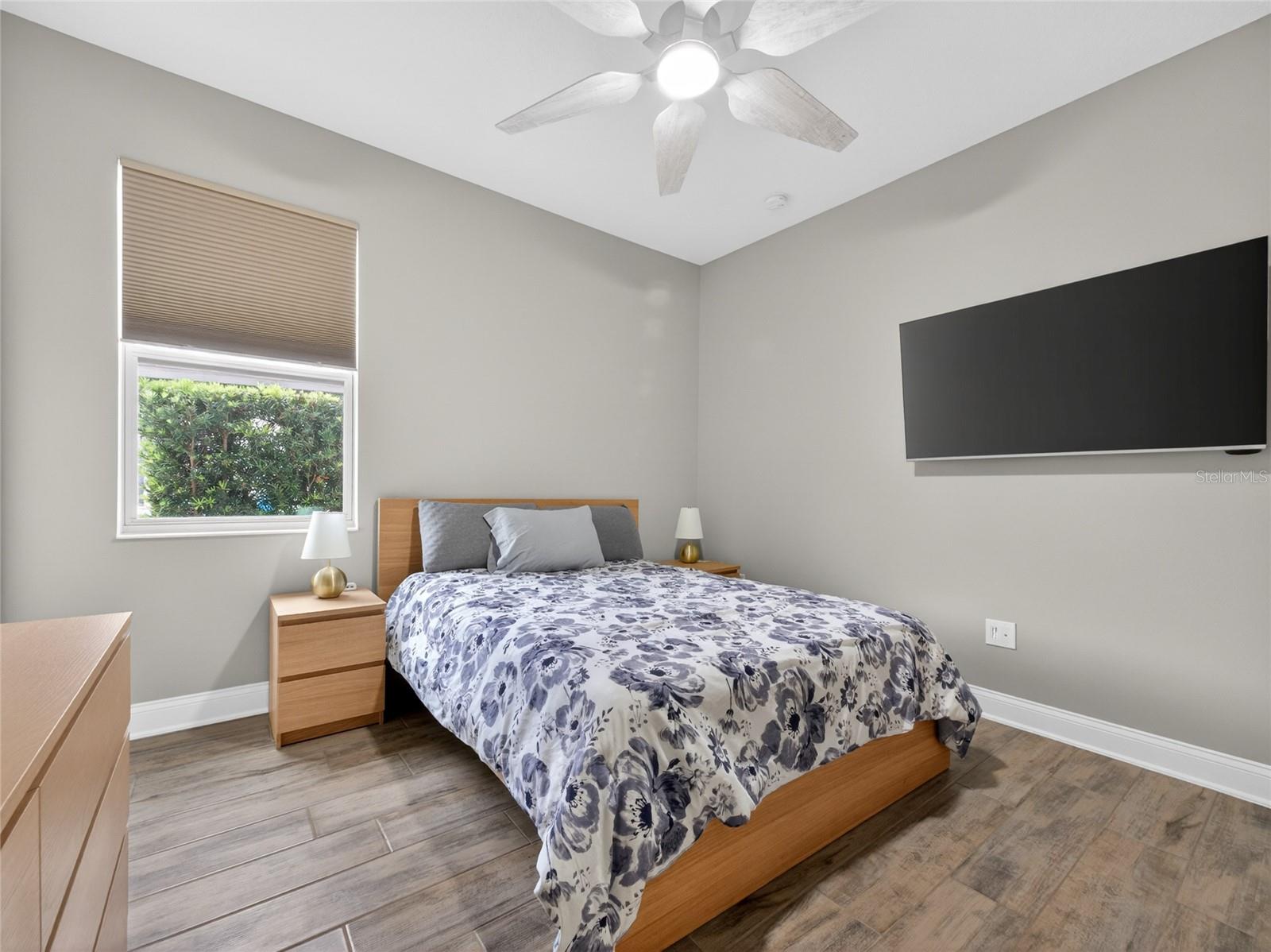 Image 25 of 41 For 11209 Lemon Lake Boulevard