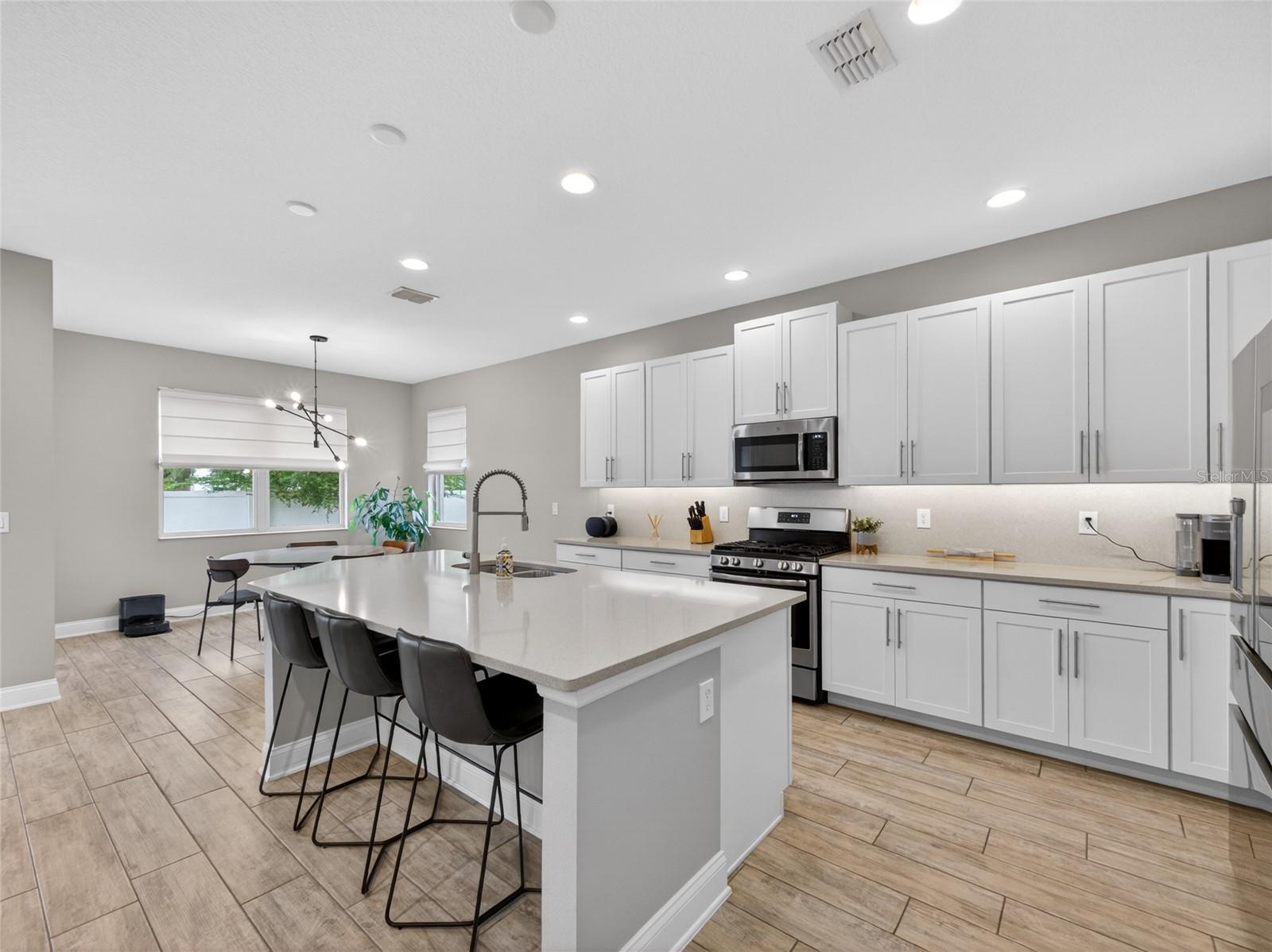 Image 3 of 41 For 11209 Lemon Lake Boulevard