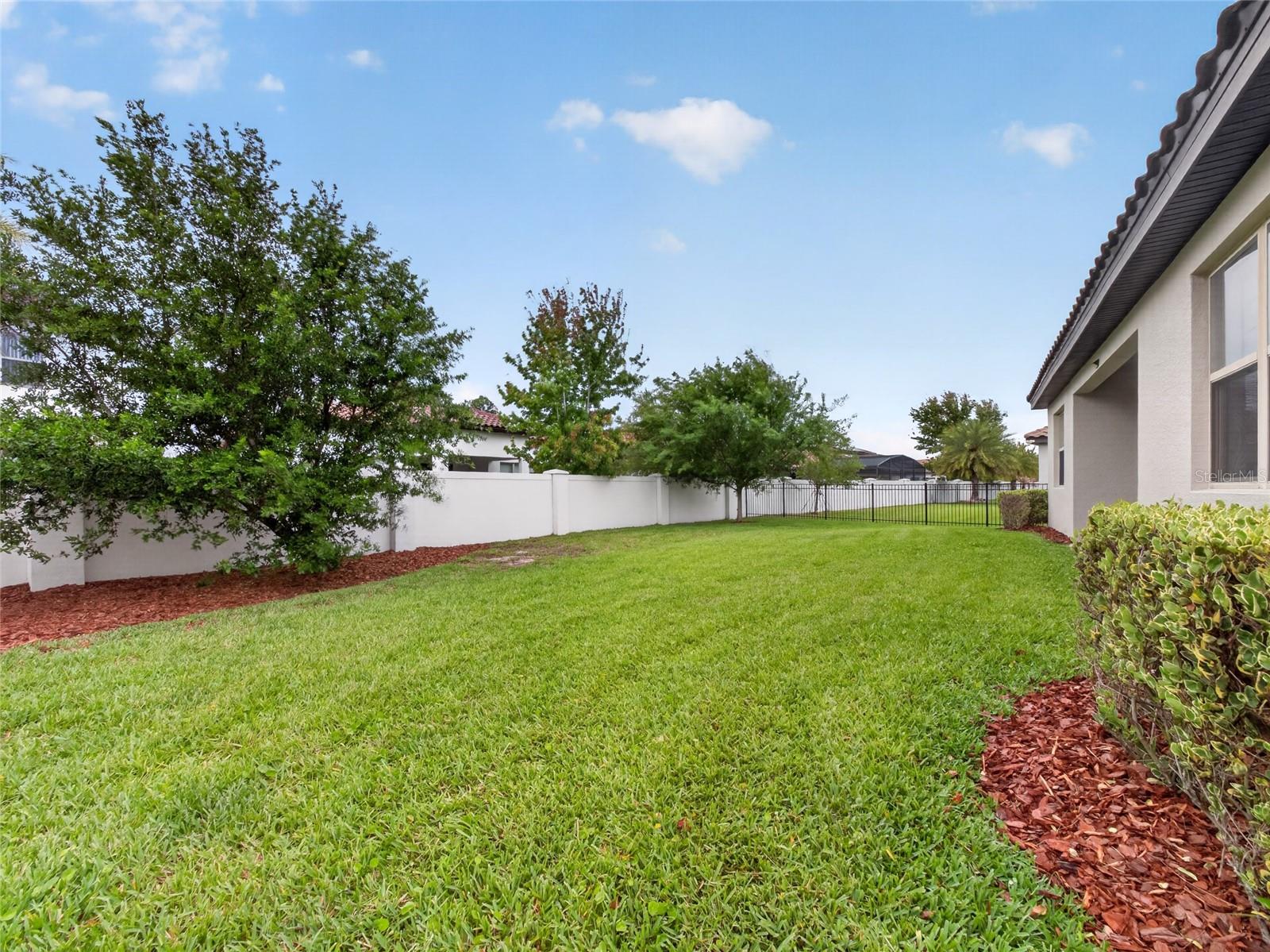 Image 33 of 41 For 11209 Lemon Lake Boulevard