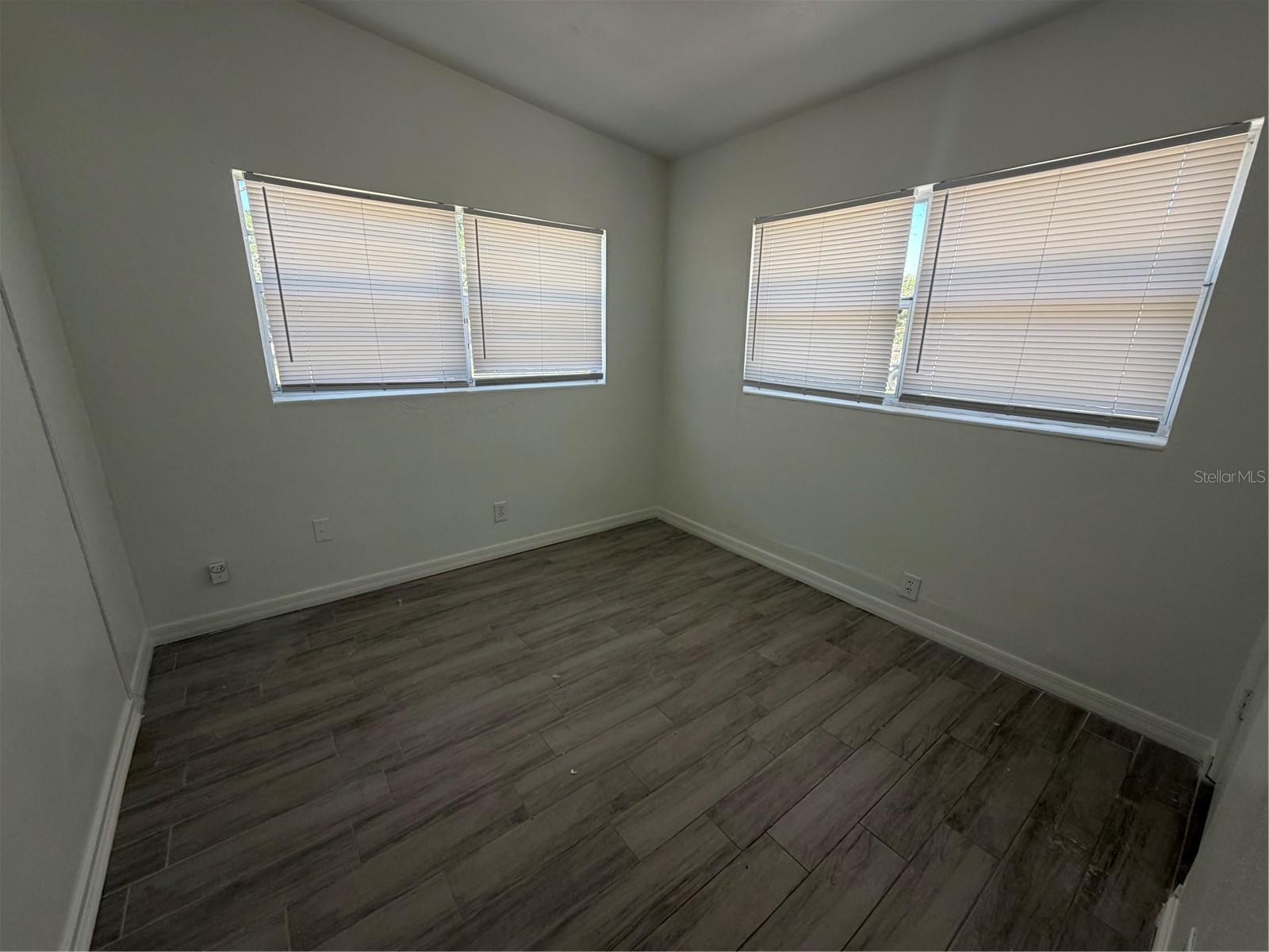 Image 10 of 13 For 135 Pinecrest Drive