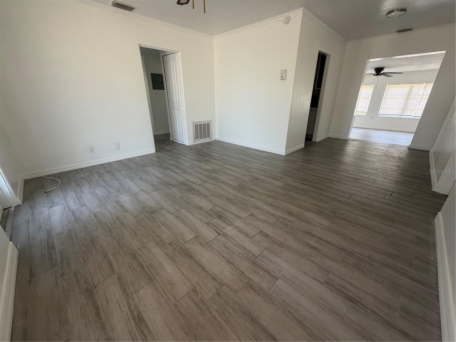 Image 3 of 13 For 135 Pinecrest Drive