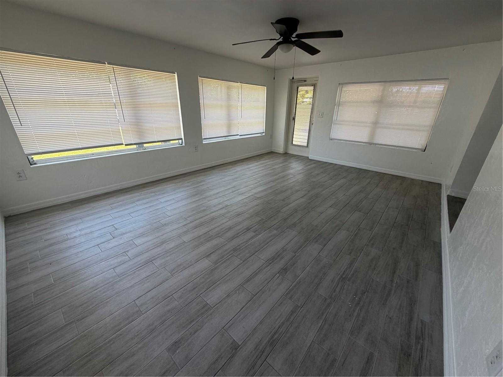 Image 6 of 13 For 135 Pinecrest Drive