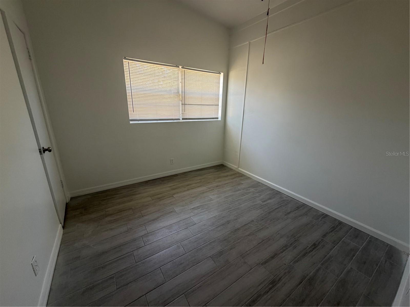 Image 9 of 13 For 135 Pinecrest Drive