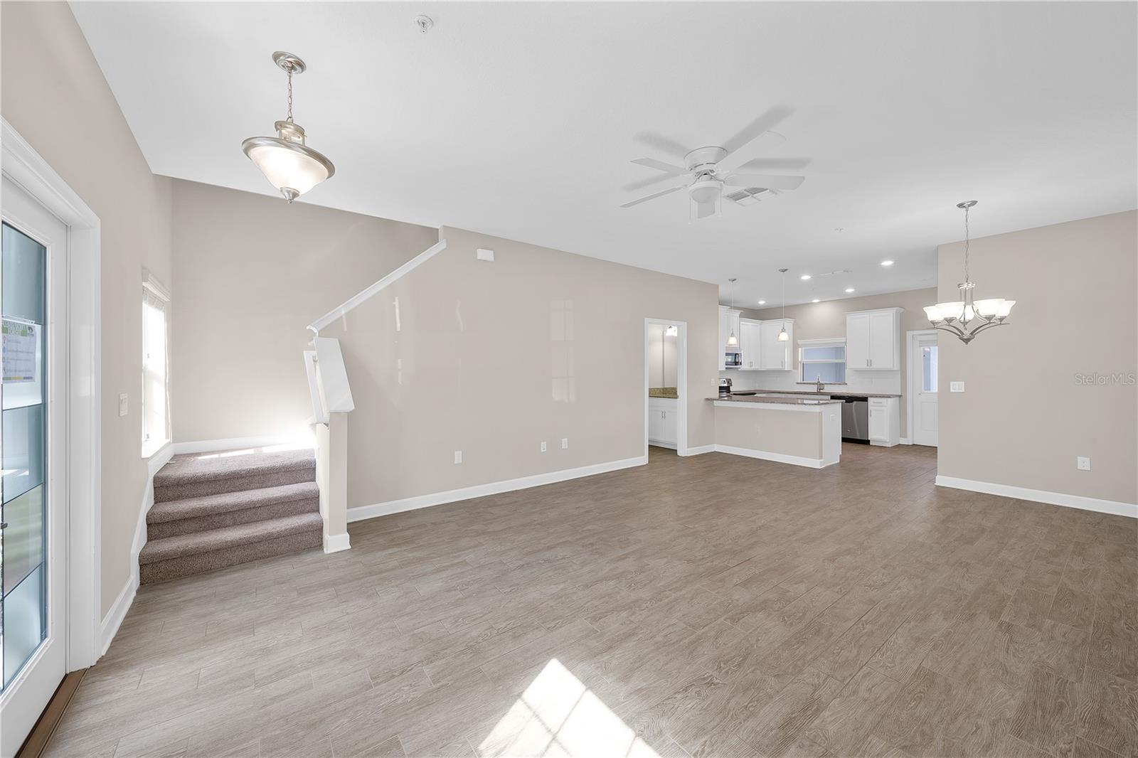 Image 3 of 20 For 11607 Mystery Lane