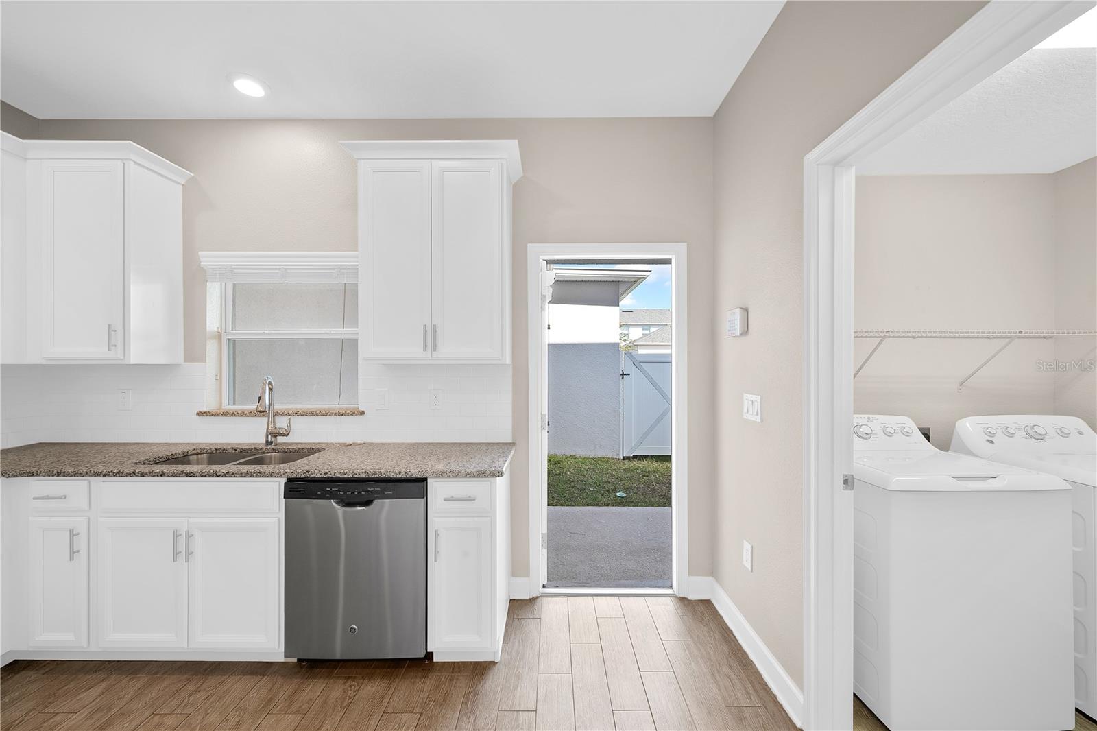 Image 8 of 20 For 11607 Mystery Lane