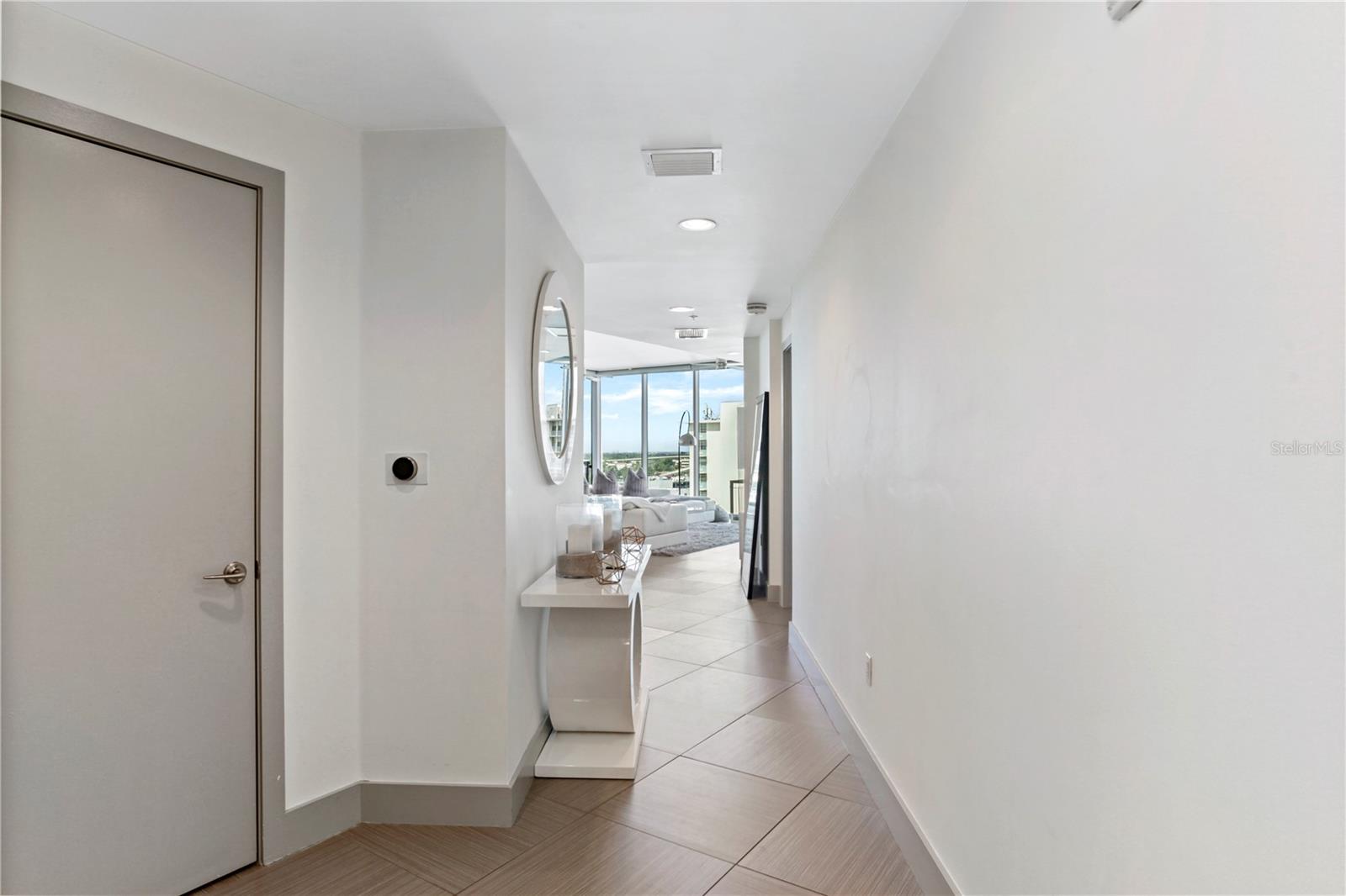 Image 14 of 19 For 260 Osceola Avenue 1106