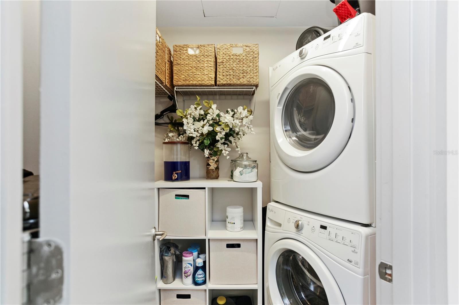 Image 16 of 19 For 260 Osceola Avenue 1106