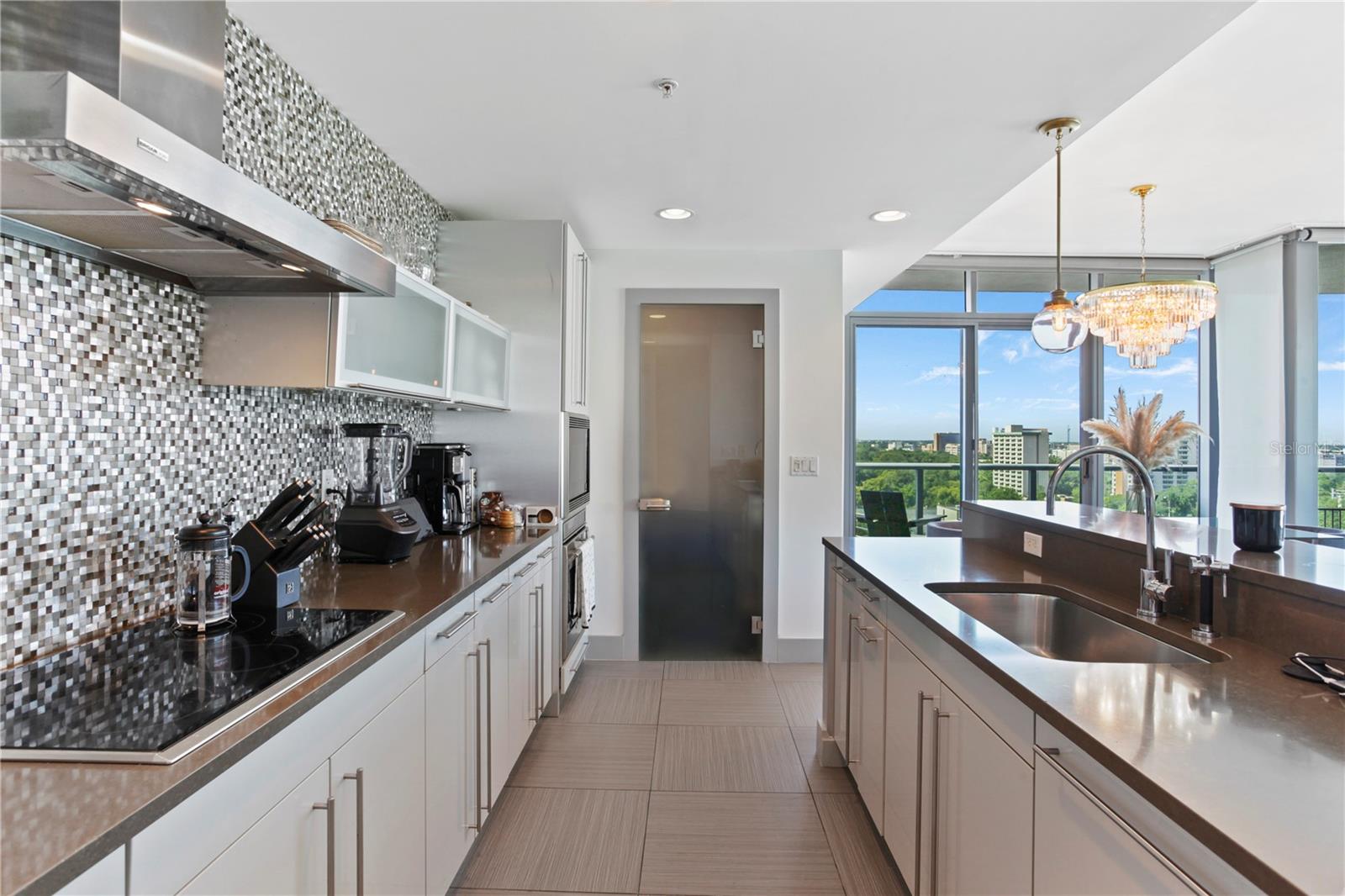 Image 4 of 19 For 260 Osceola Avenue 1106