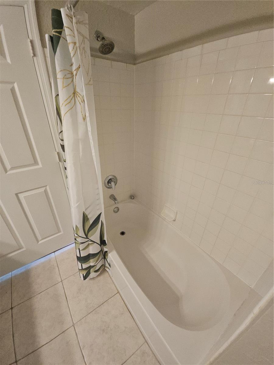 Image 35 of 44 For 202 South Street 4049