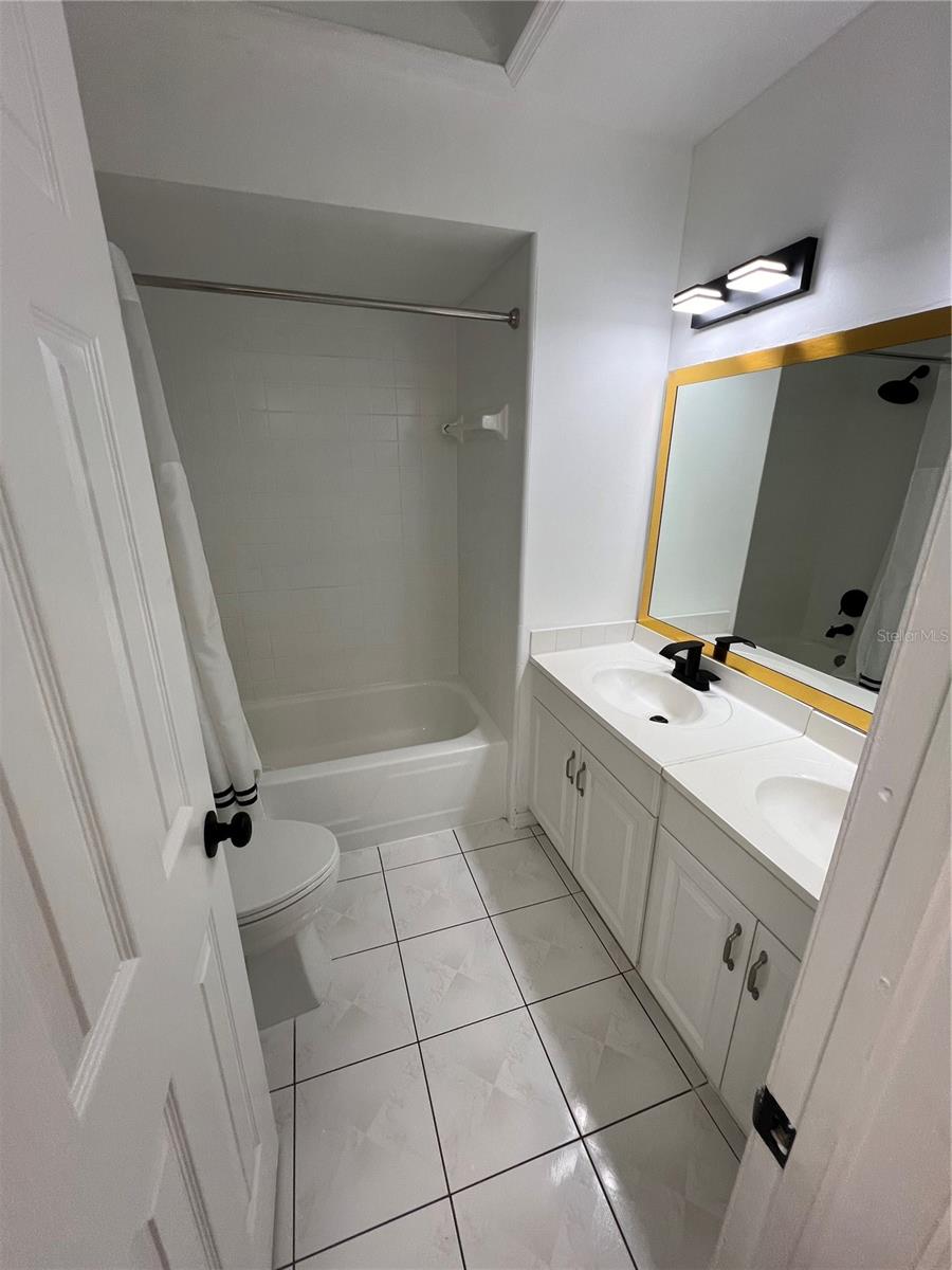 Image 10 of 19 For 7455 Wayland Boulevard