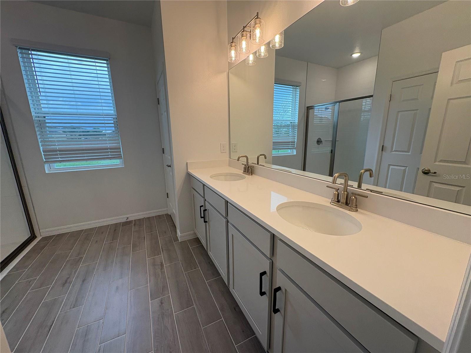 Image 16 of 28 For 1876 Columbus Path