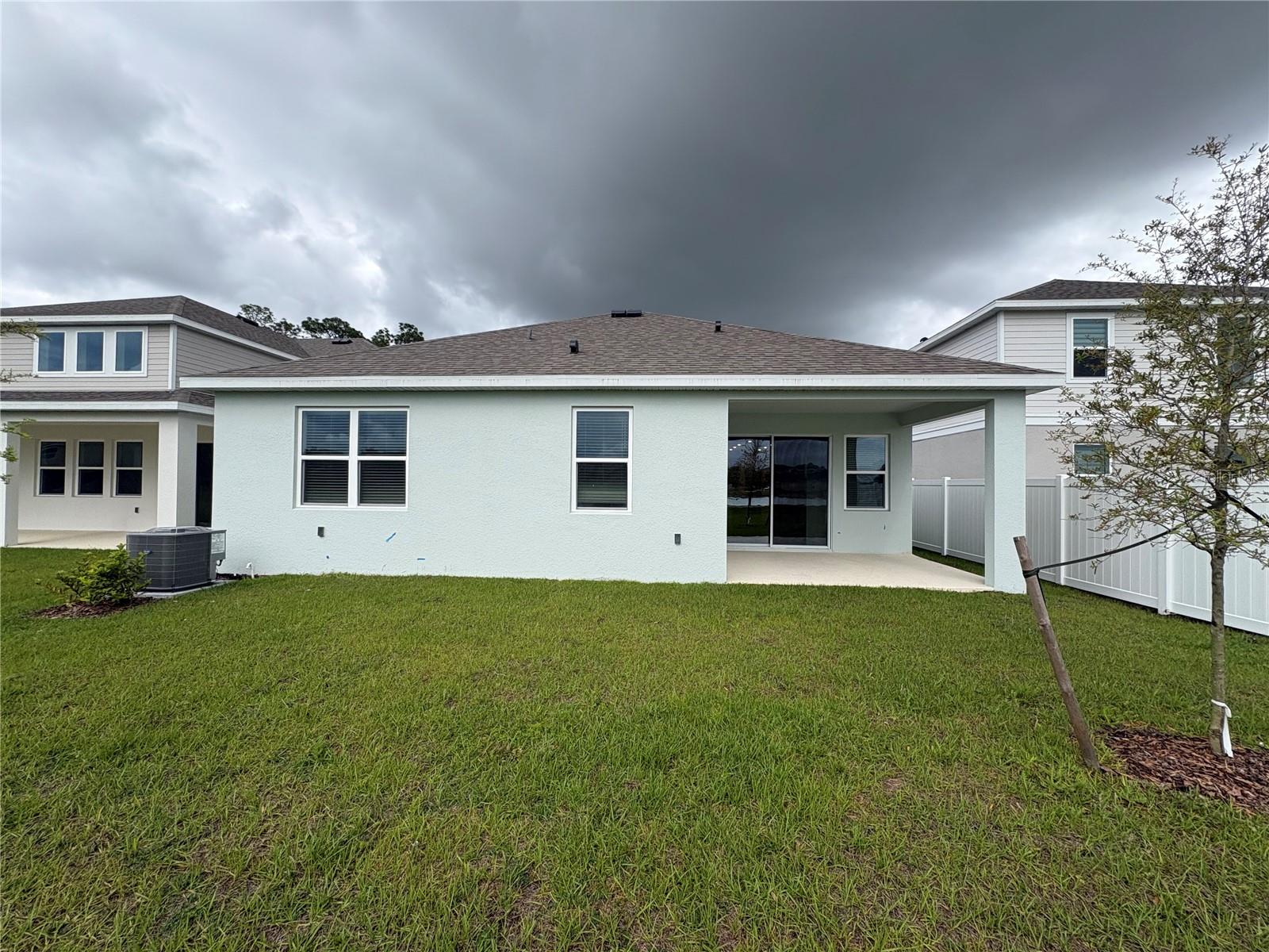 Image 20 of 28 For 1876 Columbus Path