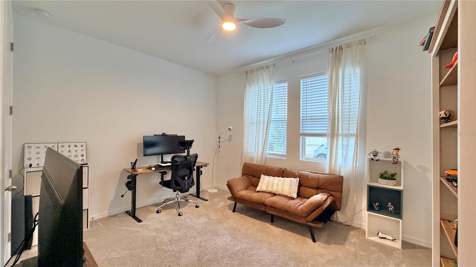 Image 12 of 37 For 5723 Cattle Ranch Drive