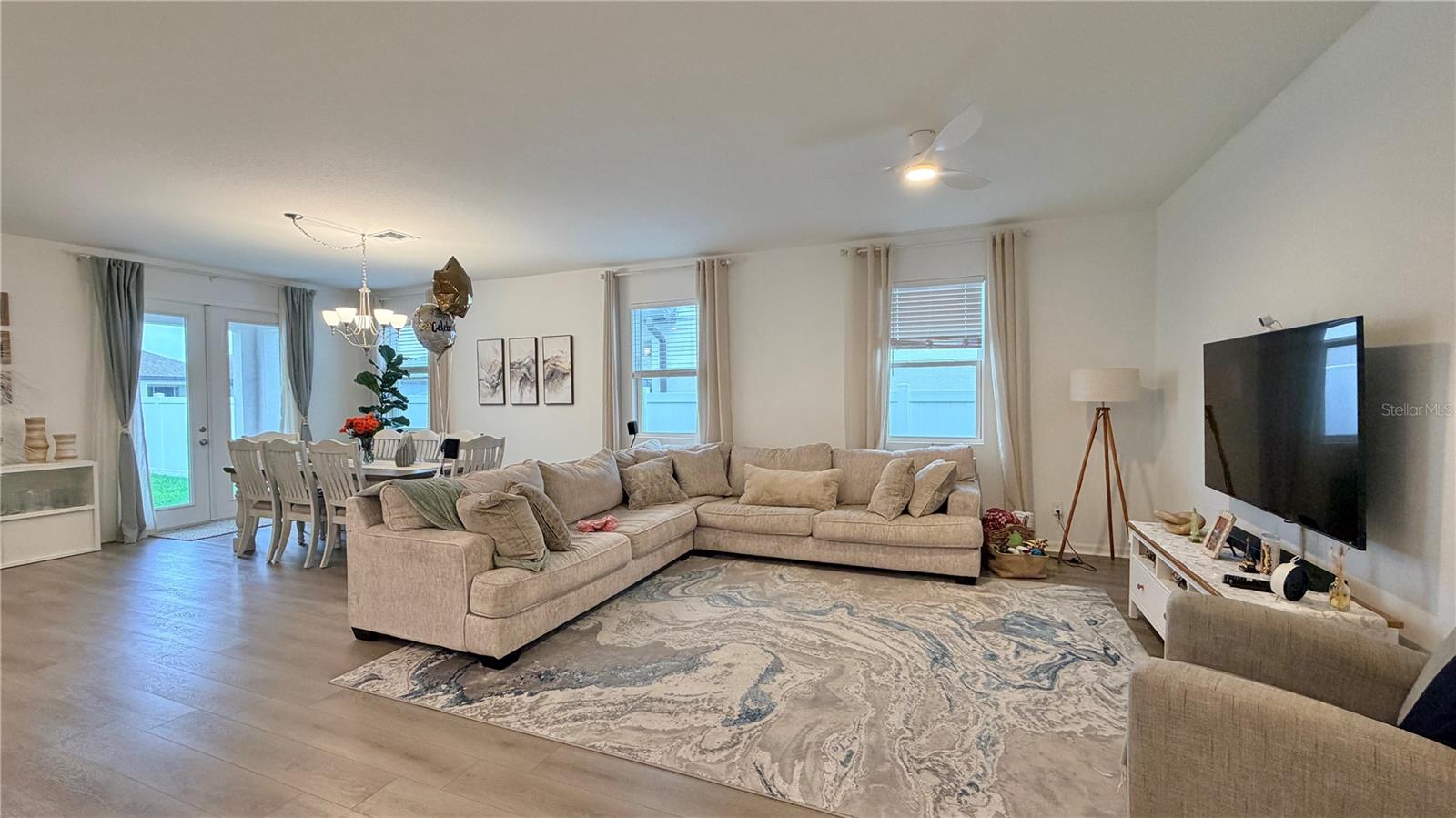 Image 17 of 37 For 5723 Cattle Ranch Drive