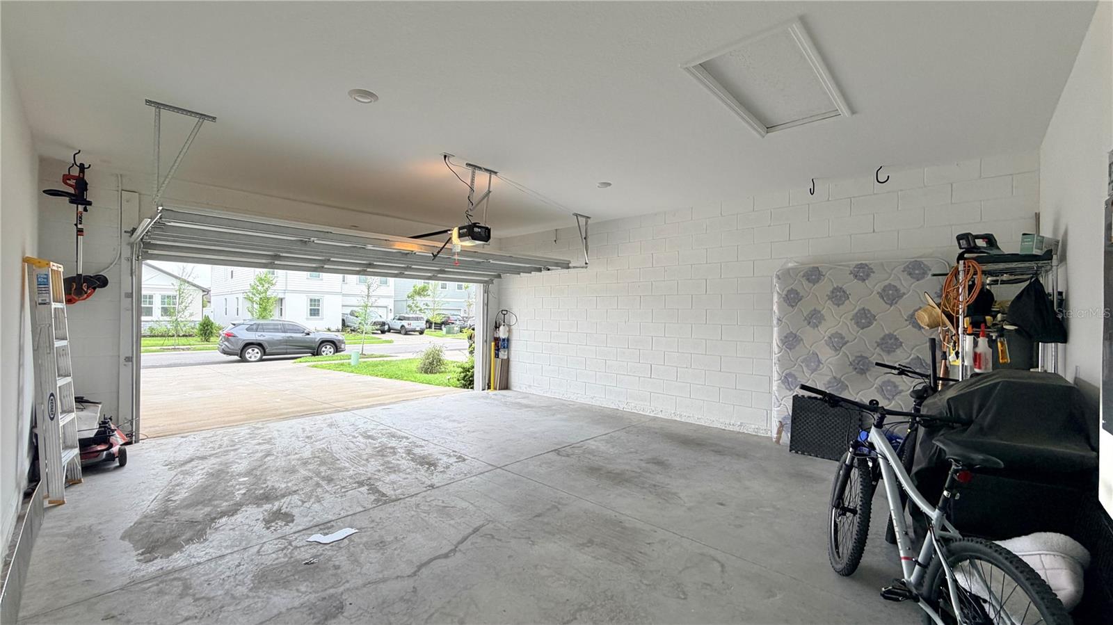 Image 4 of 37 For 5723 Cattle Ranch Drive