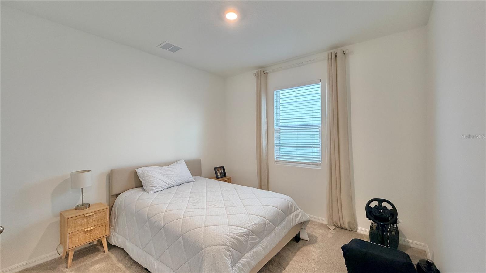 Image 8 of 37 For 5723 Cattle Ranch Drive