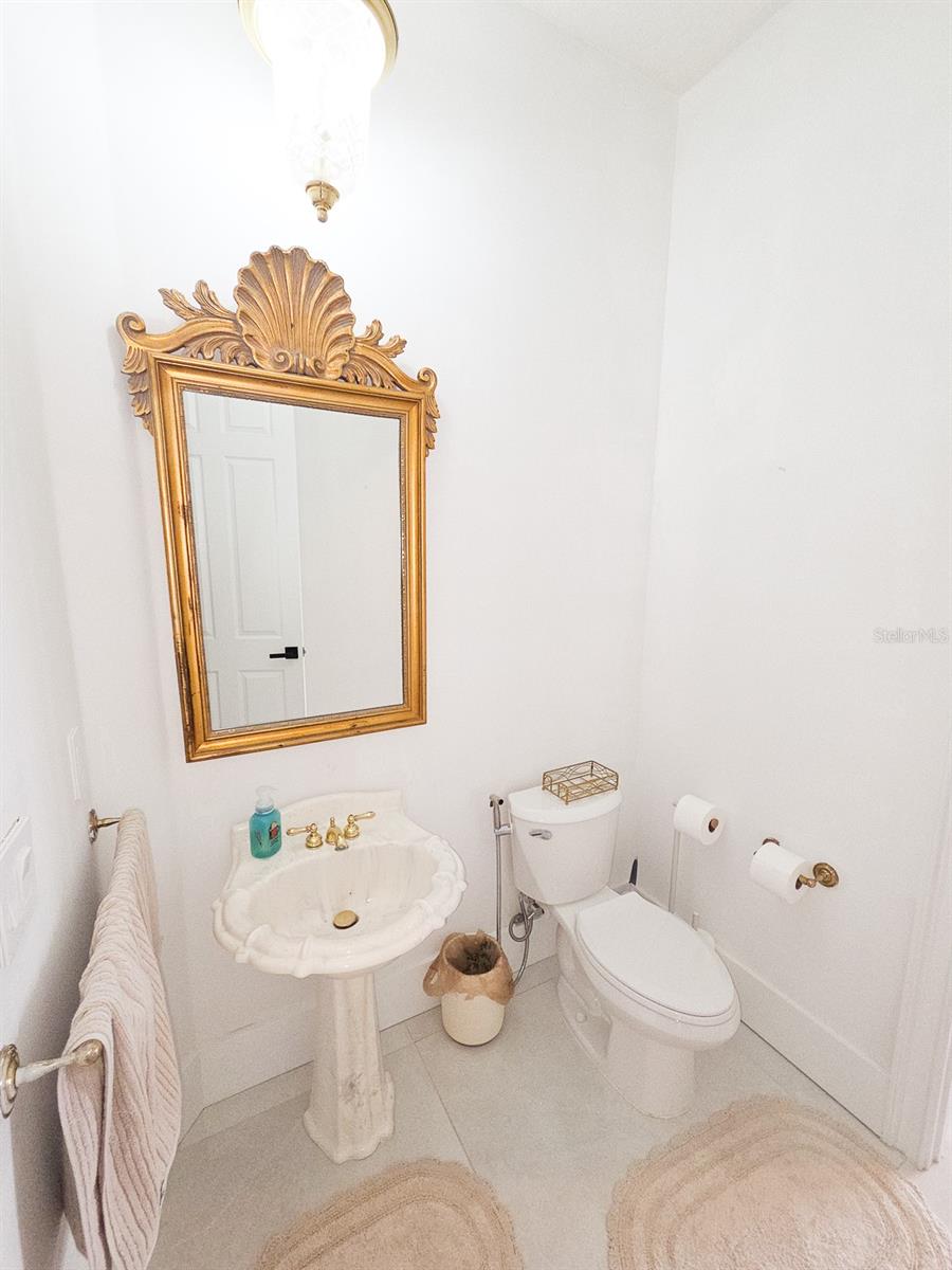 Image 29 of 73 For 1742 Fifeshire Court