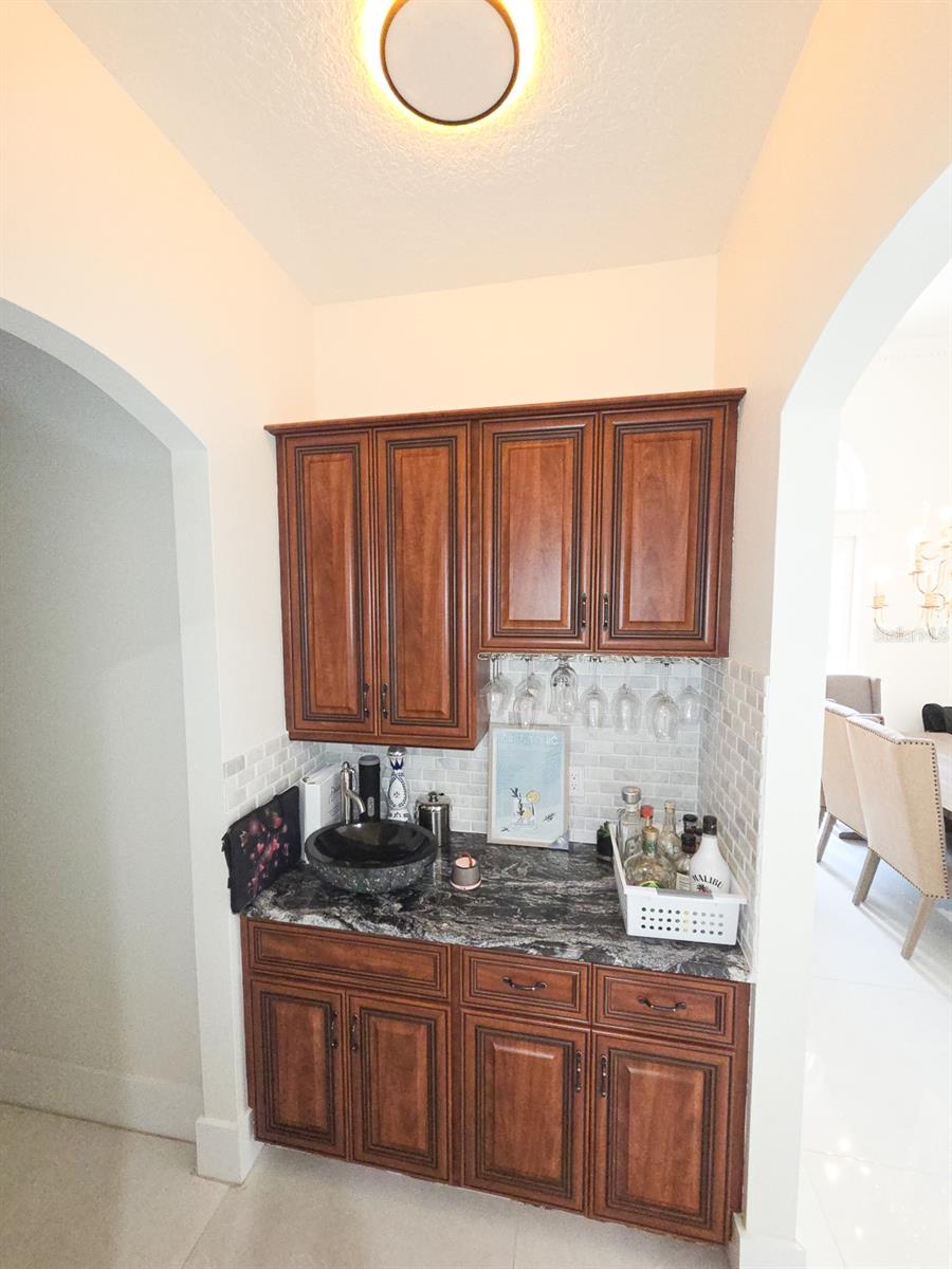 Image 37 of 73 For 1742 Fifeshire Court