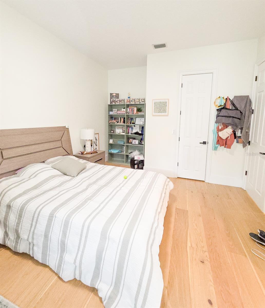 Image 48 of 73 For 1742 Fifeshire Court